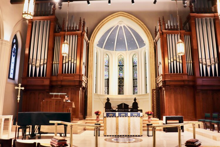 New pipe organ signals rebirth for Episcopal parish